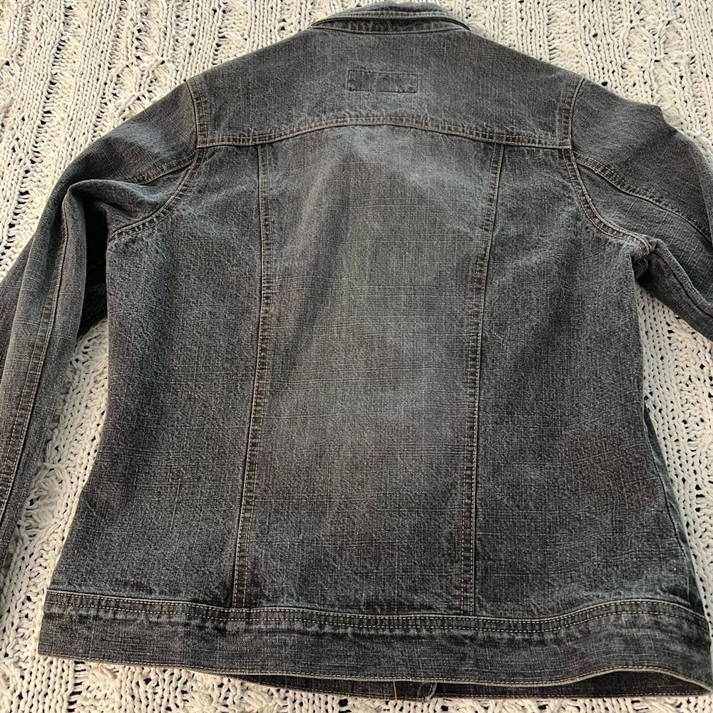 Jean jacket - Picture 2 of 4